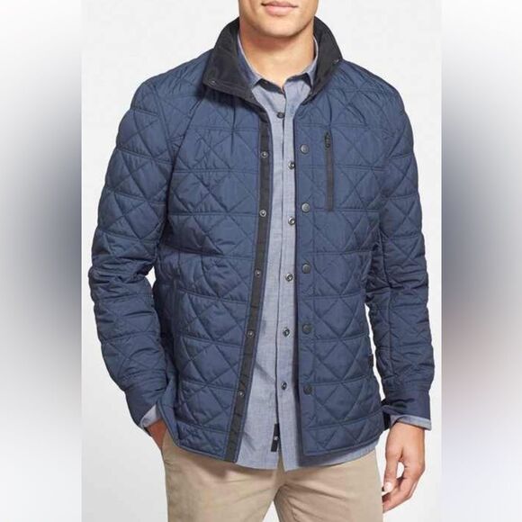 Victorinox Navy Blue Bernhold Quilted Jacket Small Original Swiss Army Knife - Picture 3 of 15